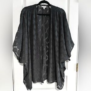 Pretty Open Front Layering top